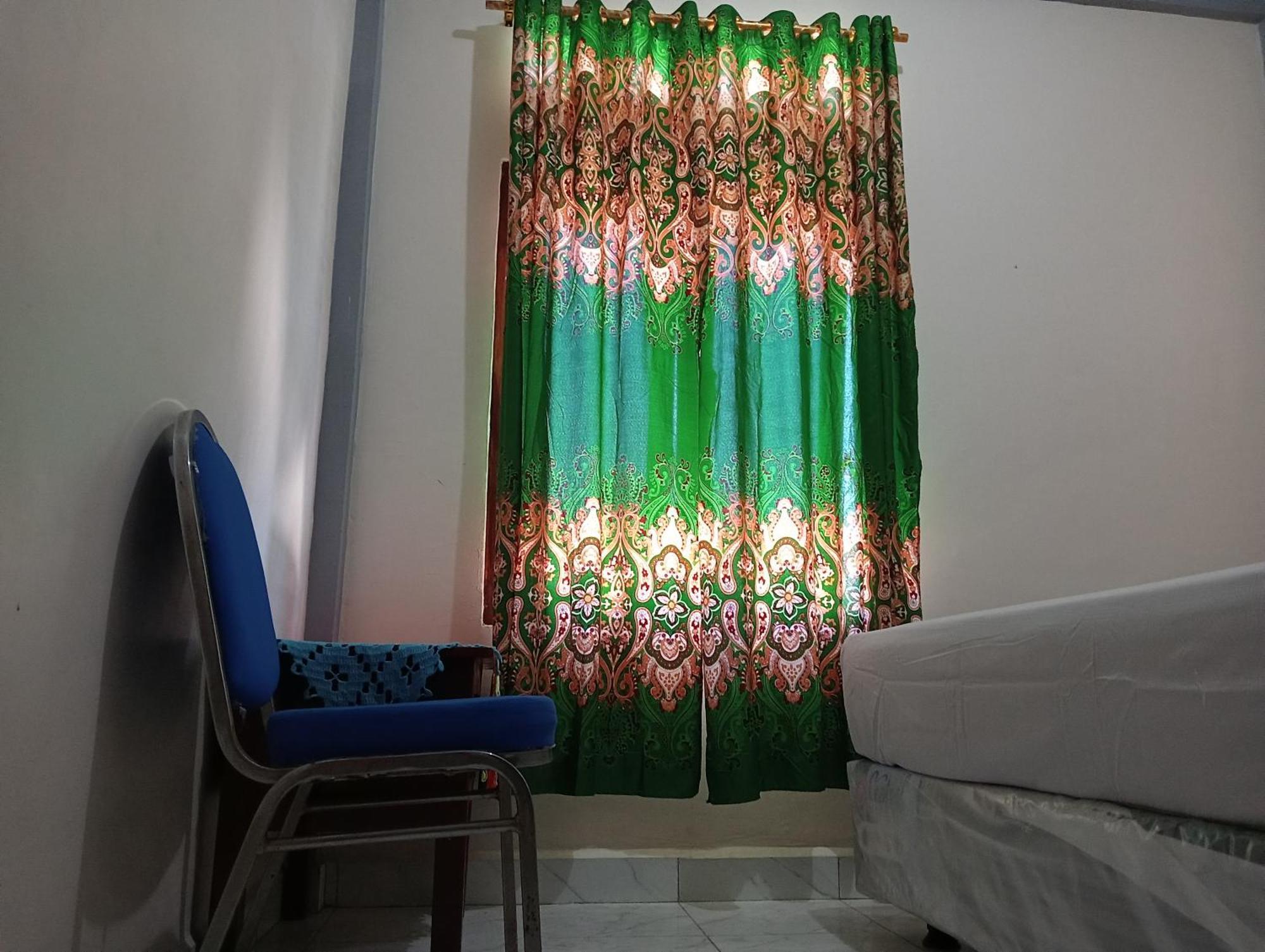Yusilver Guest House Labuan Bajo Exterior photo